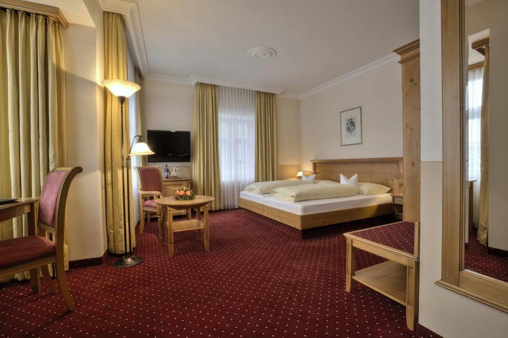 Hotel & Gaststaette Zum Erdinger Weissbraeu Múnich Exterior foto